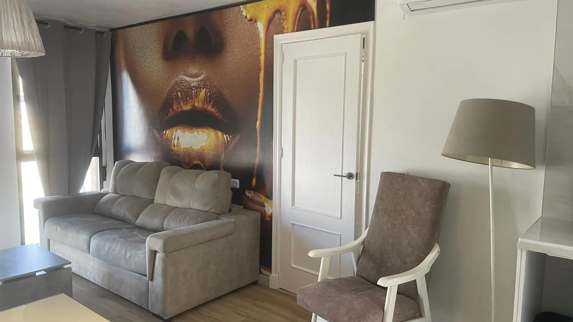 Santa Paula Centro Junto Catedral Center Apartment Granada Spain